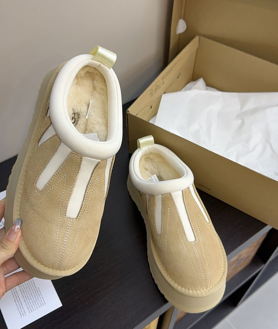 UGG Fleece Lined Suede Slip On Warm Winter Ankle Boots