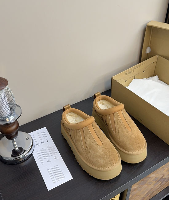 UGG Fleece Lined Suede Slip On Warm Winter Ankle Boots