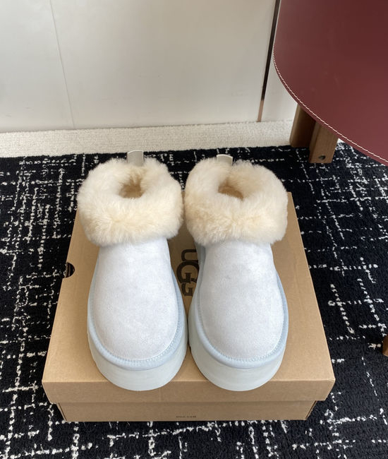 UGG UGG Style Loafers with Sheepskin Lining
