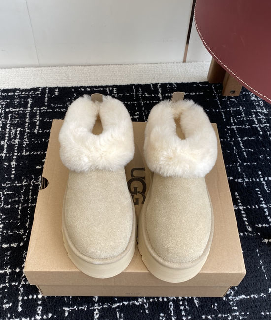 UGG UGG Style Loafers with Sheepskin Lining