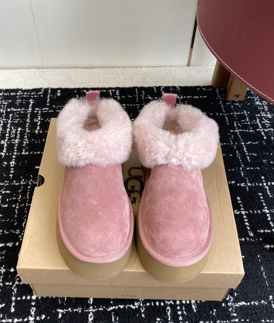 UGG UGG Style Loafers with Sheepskin Lining
