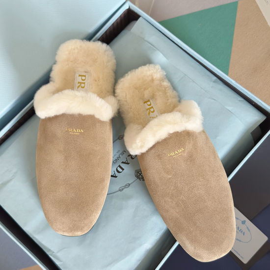 Prada Elegant Suede Pointed Toe Slip On Casual Mules