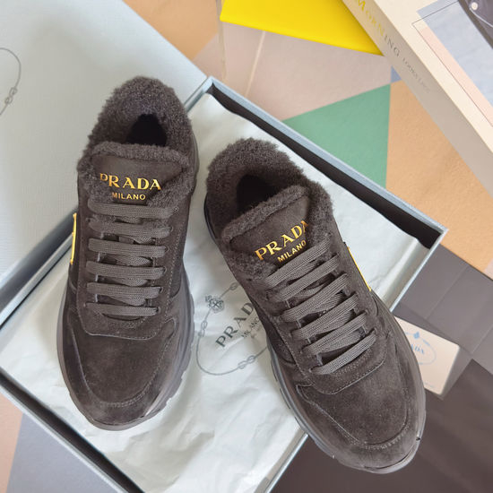 Prada Fleece Lined Chunky Sole Casual Leather Sneakers