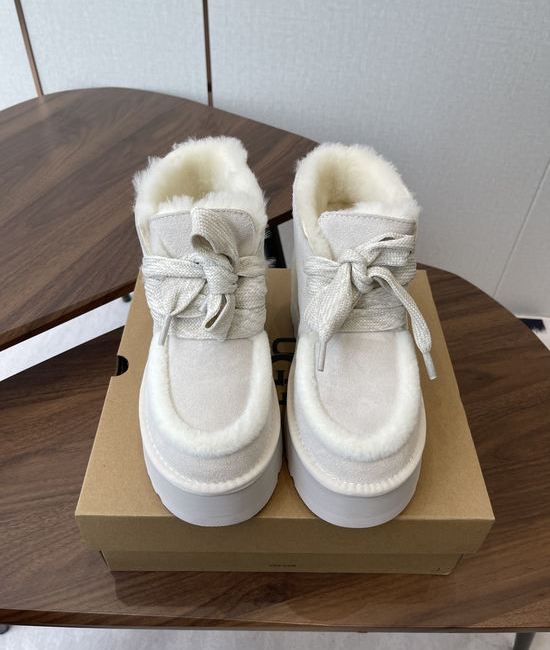 UGG Suede Faux Fur Lined Slip-On Ankle Snow Boots White