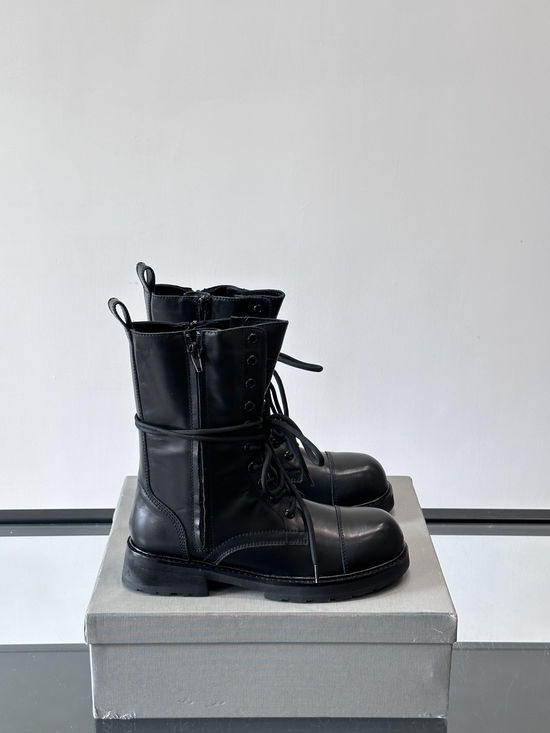 Balenciaga Genuine Leather Buckle Decor Turn-down Design Fashionable Tall Boots