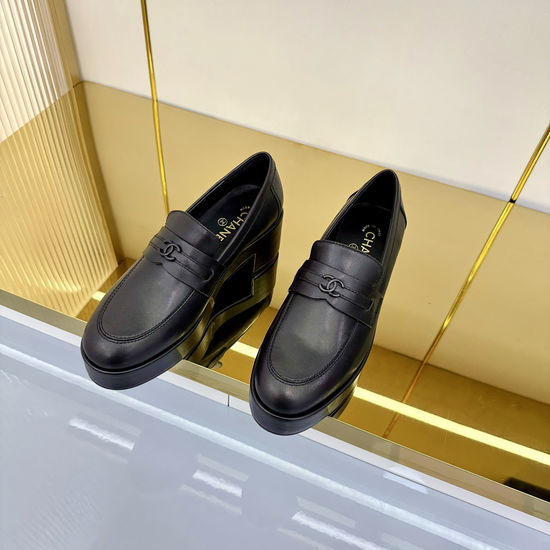 Chanel Platform Chunky Heel Leather Height Increasing Comfort Loafers