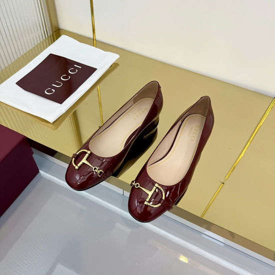 Gucci Snaffle Bit Decorated Pointed Toe Low Heel Pumps