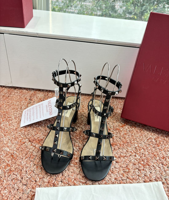 Valentino Classic Rivet Comfortable Elevating Casual Daily Shoes
