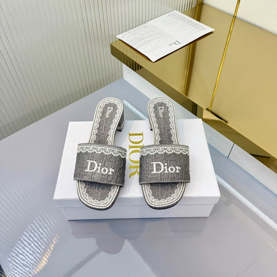Christian Dior CD Elegant Embossed Lace Mid-heel Slide Slippers with Soft Sole