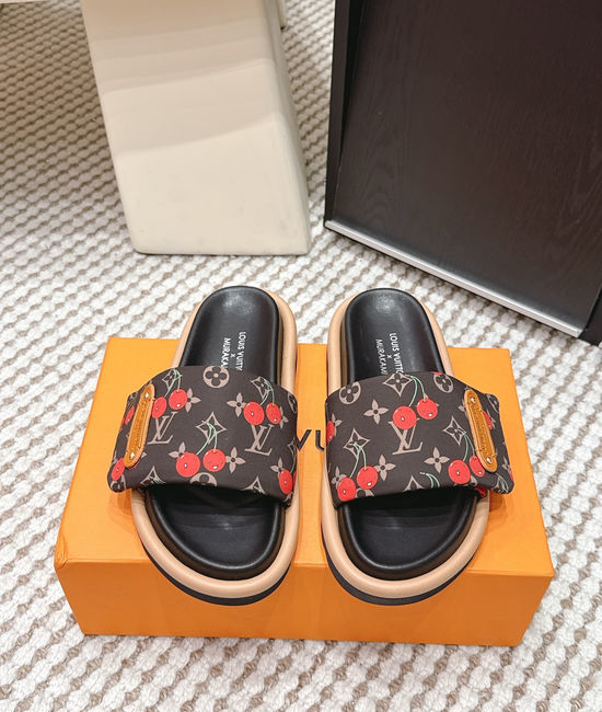 Louis Vuitton LV Printed Canvas Casual Lightweight Slide Sandals
