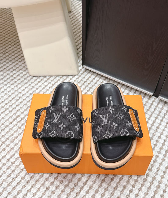 Louis Vuitton LV Printed Canvas Casual Lightweight Slide Sandals