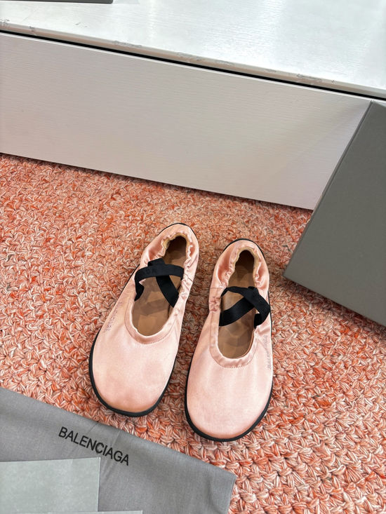 Balenciaga Soft Fabric Upper Comfortable Non-slip Ballet Flats