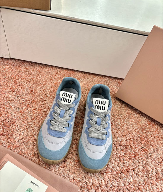 Miu Miu Suede Fabric Upper Casual Low-top Comfortable Trainers