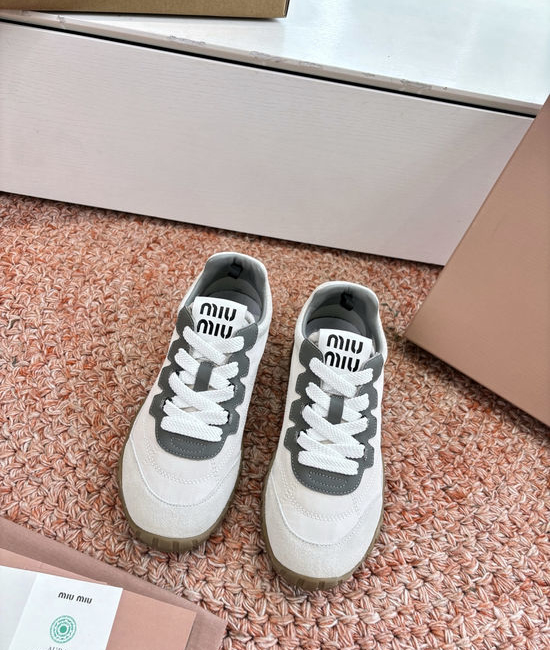 Miu Miu Suede Fabric Upper Casual Low-top Comfortable Trainers