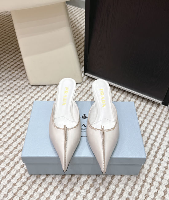 Prada Vintage Pointed Toe Bow Decor Low Heel Leather Mules