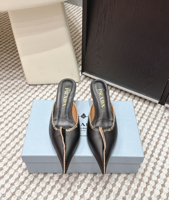 Prada Vintage Pointed Toe Bow Decor Low Heel Leather Mules