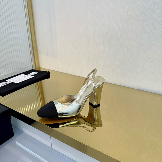 Chanel Classic Two Tone Slingback Ballet Flats Soft Leather