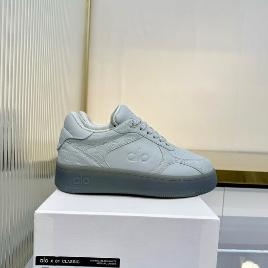 Alo Thick Sole Casual Sneakers Non Slip Lightweight Versatile Shoes