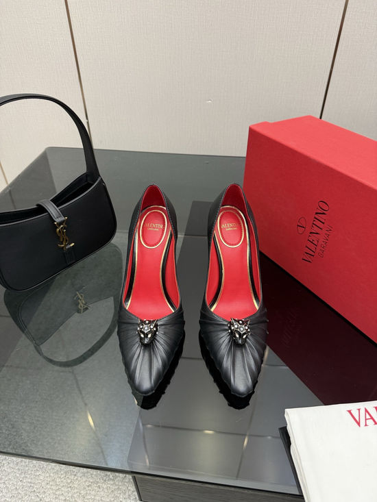 Valentino Bowknot Design Sheepskin Lined Casual Comfortable Pumps