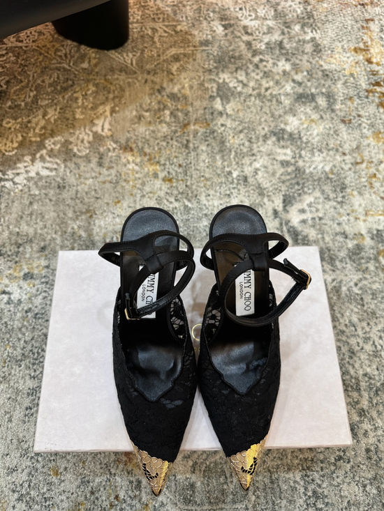 Jimmy Choo Elegant Lace Upper Sheepskin Lining High Heel Pumps