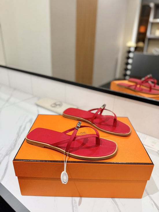 Hermes Classic Cowhide Leather Comfortable Slide Sandals