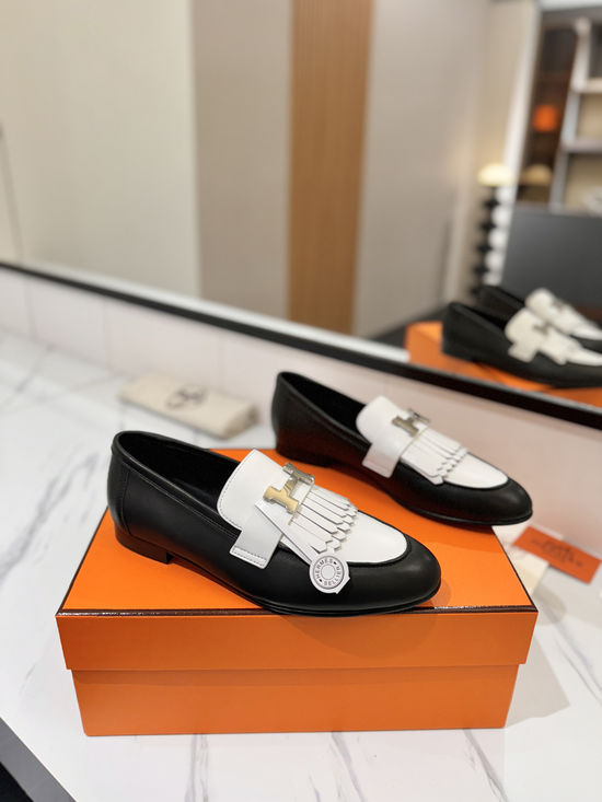 Hermes Classic Cowhide Loafers Comfortable Soft Sole Casual Shoes