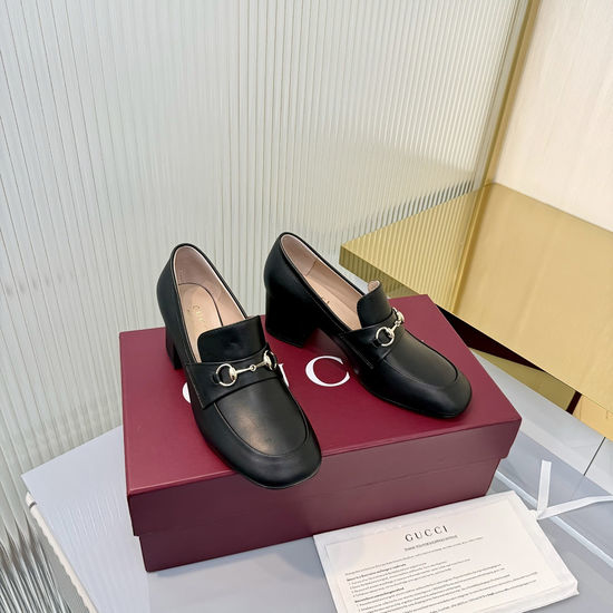 Gucci Shiny Leather Mid-heel Loafers with Decorative Buckle