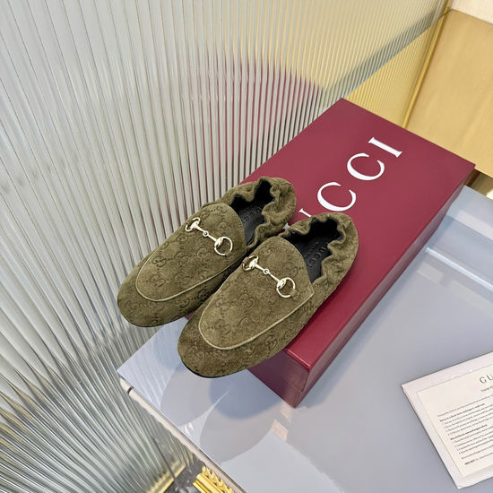 Gucci Patent Leather Slip-on Loafers with Classic Buckle