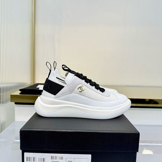 Chanel Soft Sheepskin Two-tone Casual Daily Sneakers