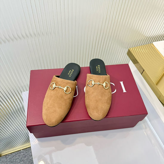 Gucci Elegant Embellished Leather Flat Mule Loafer