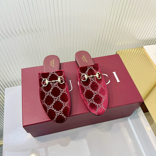 Gucci Elegant Embellished Leather Flat Mule Loafer
