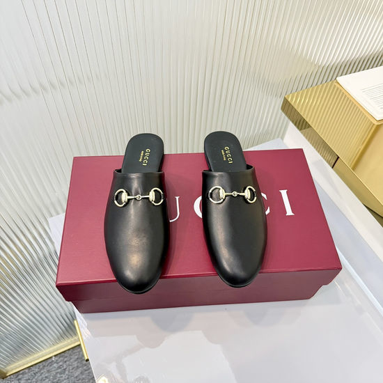 Gucci Elegant Embellished Leather Flat Mule Loafer