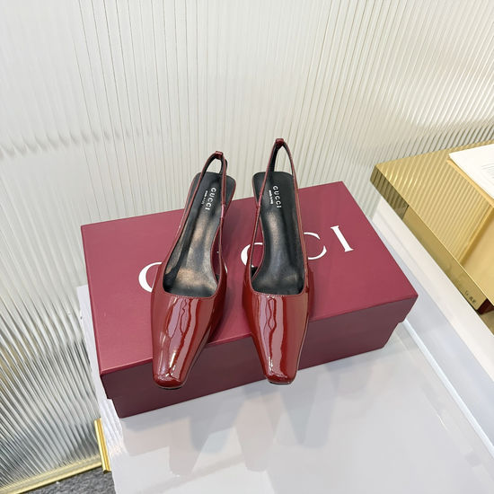 Gucci Classic Crystal Decorated Patent Leather Loafer