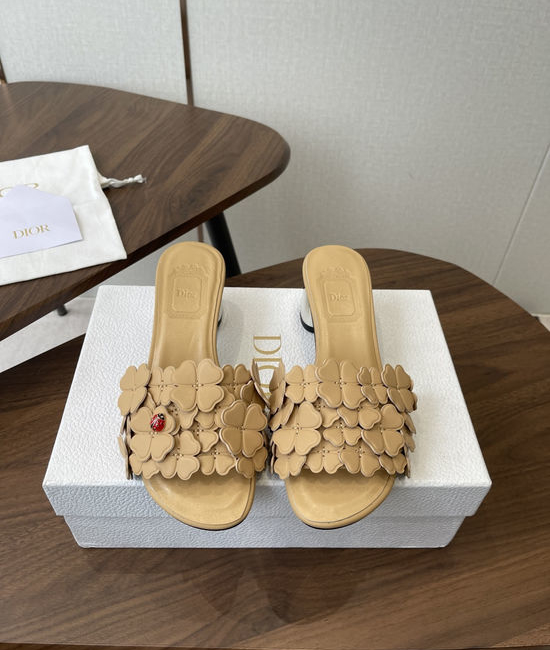 Christian Dior CD Floral Decor Flat Sandals Genuine Leather Lining Durable Outsole
