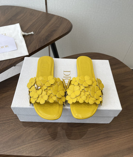 Christian Dior CD Floral Decor Flat Sandals Genuine Leather Lining Durable Outsole