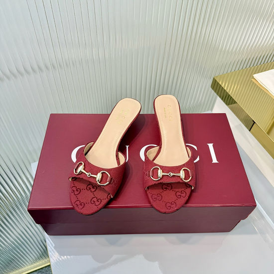 Gucci Classic Buckle Decor Canvas Comfortable Low Heel Sandals