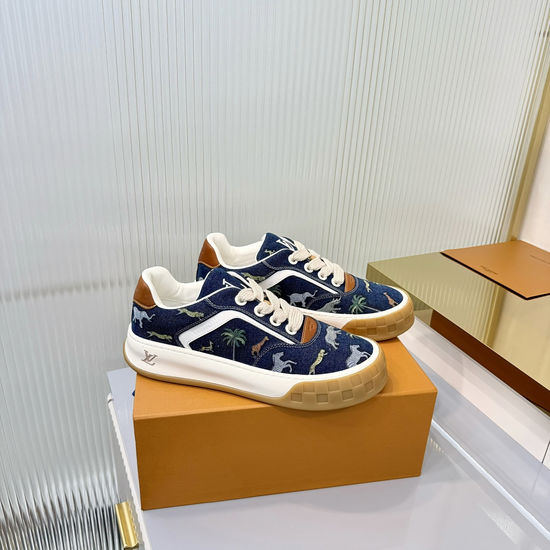 Louis Vuitton Luxury Walking Shoes with Air Cushion Sole