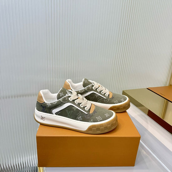 Louis Vuitton Luxury Walking Shoes with Air Cushion Sole