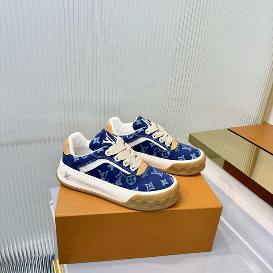 Louis Vuitton Luxury Walking Shoes with Air Cushion Sole