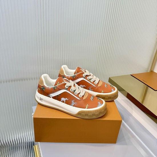Louis Vuitton Luxury Walking Shoes with Air Cushion Sole