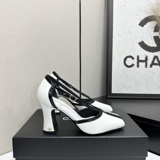 Chanel Premium Leather Lined Casual Versatile Sandals