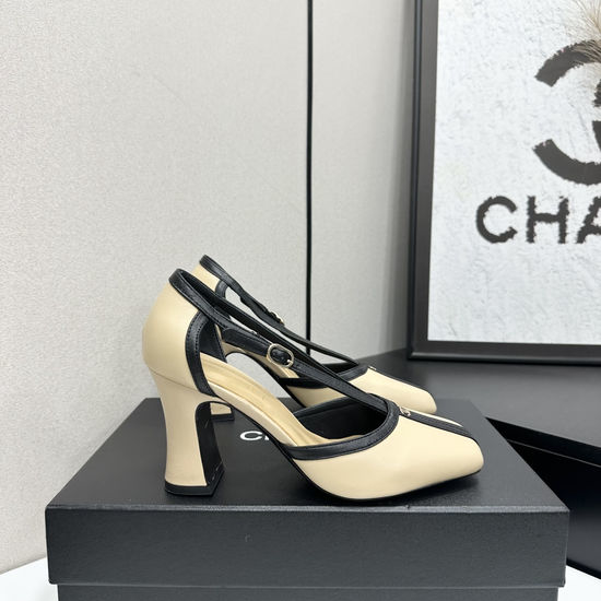 Chanel Premium Leather Lined Casual Versatile Sandals