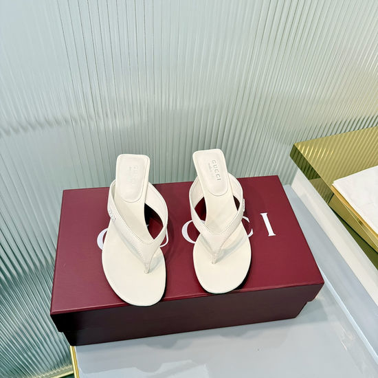 Gucci Foldable Leather Slide Sandals with Metal Accent