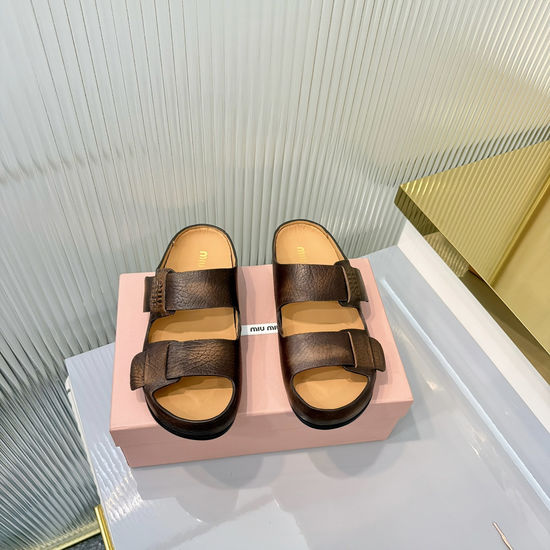 Miu Miu Classic Soft Leather Comfort Casual Slip On Shoes