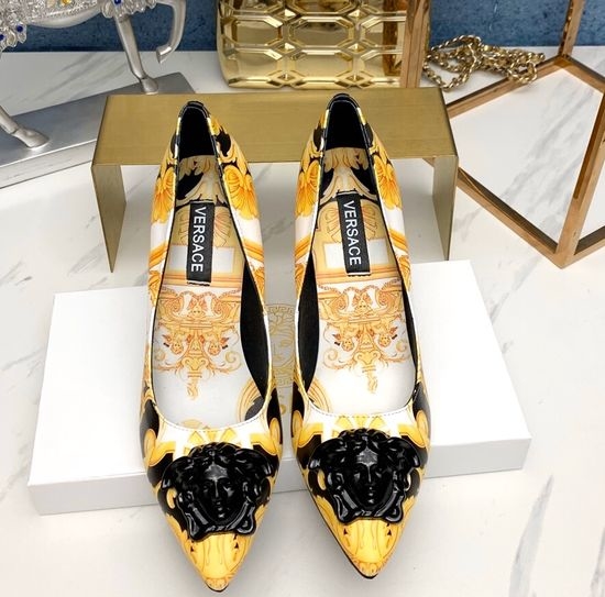 Versace Printed Leather Classic High Heels Elegant Footwear