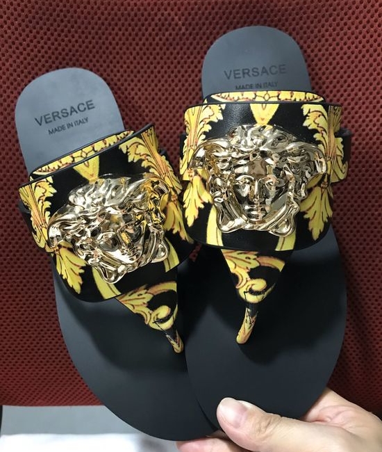 Versace Printed Cowhide Thong Sandals With Comfortable Lining