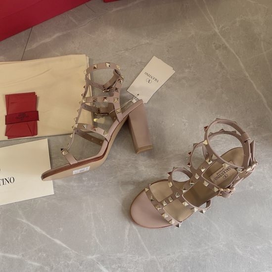 Valentino Handmade Rivet Leather Sandals with Durable Outsole
