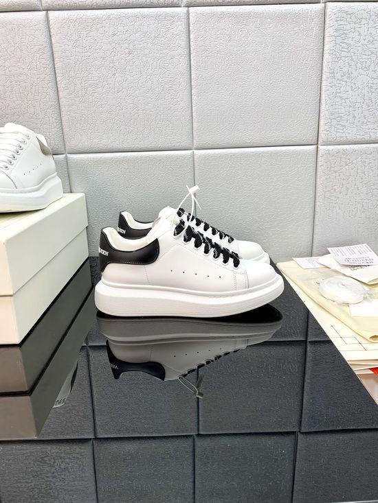 McQueen High Quality Leather Platform Casual Sneakers