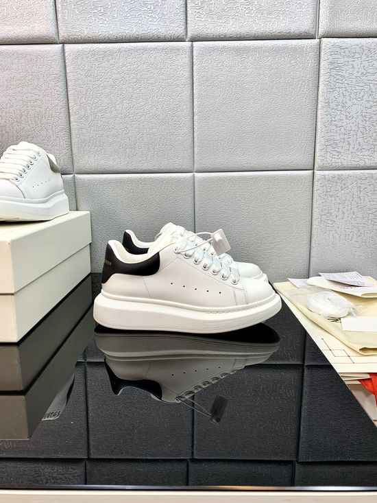 McQueen High Quality Leather Platform Casual Sneakers