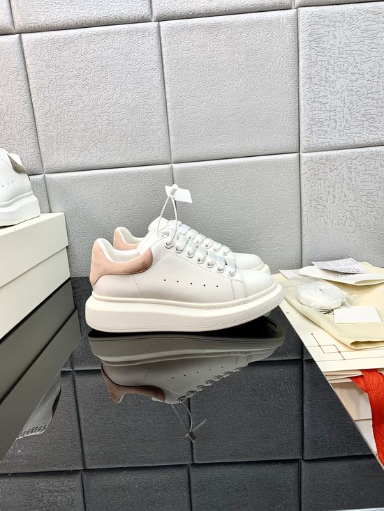 McQueen High Quality Leather Platform Casual Sneakers
